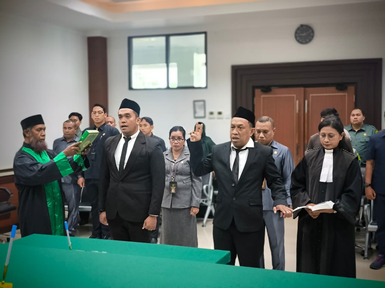 Pengambilan Sumpah Jabatan dan Pelantikan Kasub Kepegawaian dan Kasub PTIP